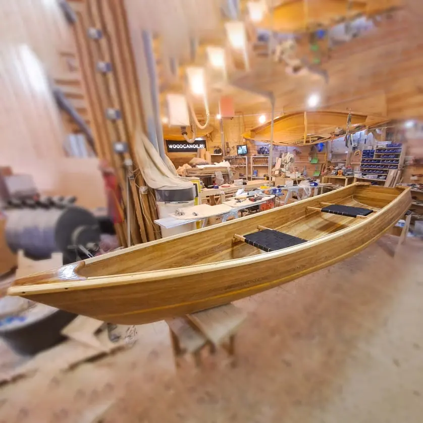 Реечные классические лодки из дерева