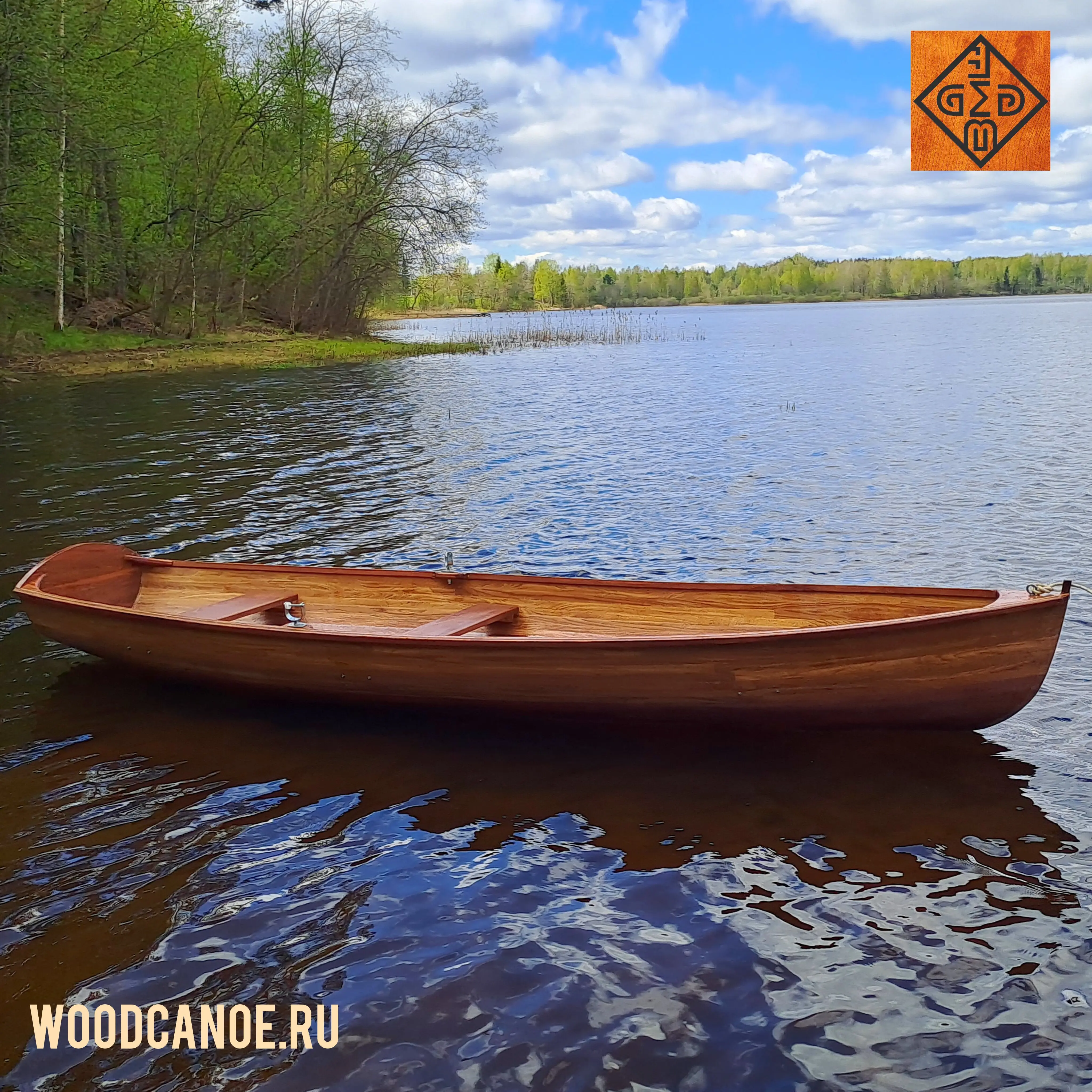 моторная деревянная лодка из дуба